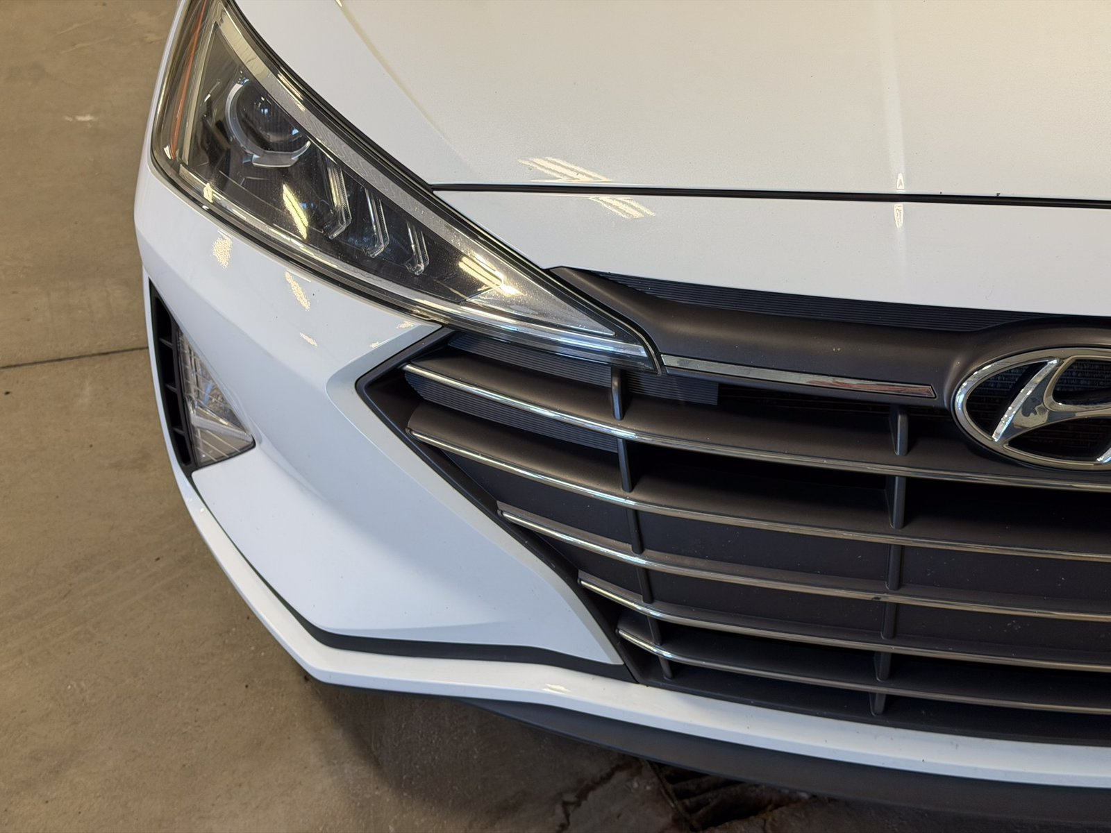 Used 2019 Hyundai Elantra Value Edition FWD image 14