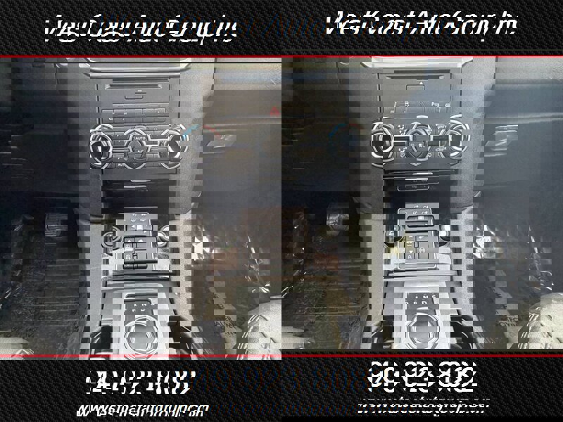 Used 2015 Land Rover LR4 HSE LUX image 15