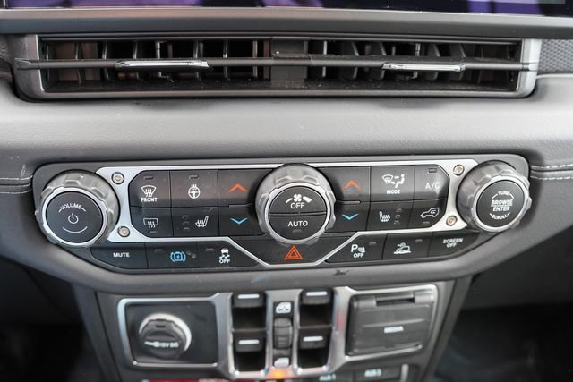 Certified 2025 Jeep Wrangler Unlimited Rubicon 4xe w/ Safety Group image 26