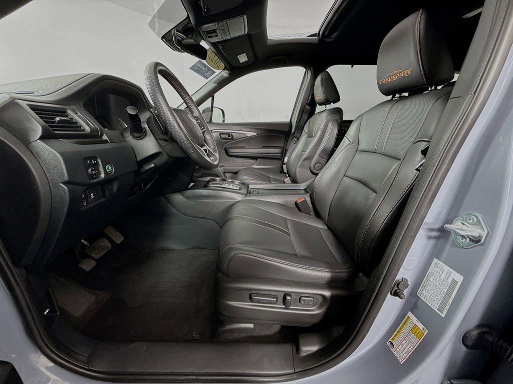 Certified 2022 Honda Pilot TrailSport image 19
