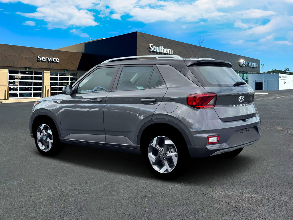 New 2026 Hyundai Venue SEL FWD image 4