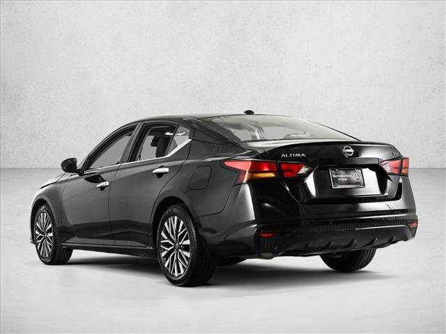 Used 2024 Nissan Altima 2.5 SV FWD image 8