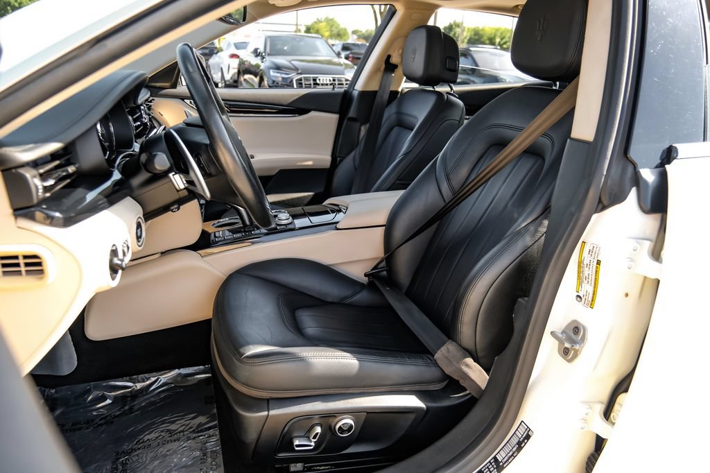 Used 2022 Maserati Quattroporte Modena RWD image 46