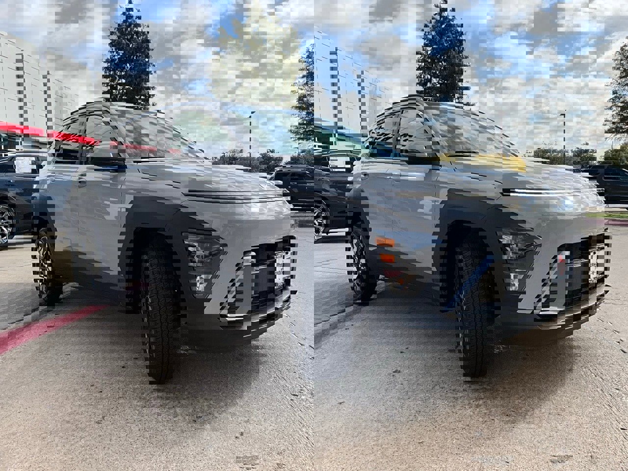 Used 2025 Hyundai Kona SEL image 5