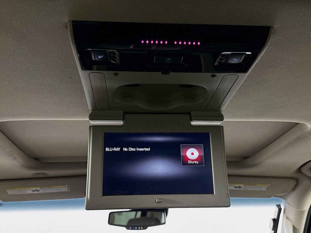 Used 2015 GMC Yukon Denali w/ Premium Package image 28