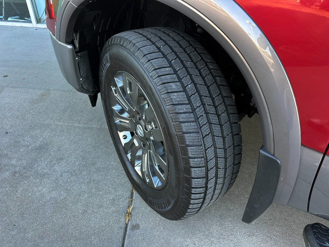 Used 2019 Nissan Titan Platinum Reserve w/ Platinum Utility Package image 50