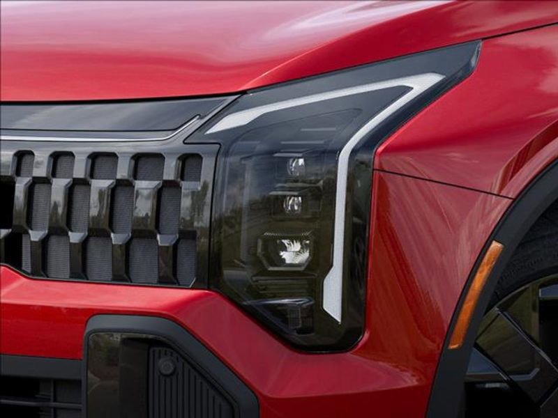 New 2026 Kia Sportage X-Line w/ X-Line Premium Package image 10