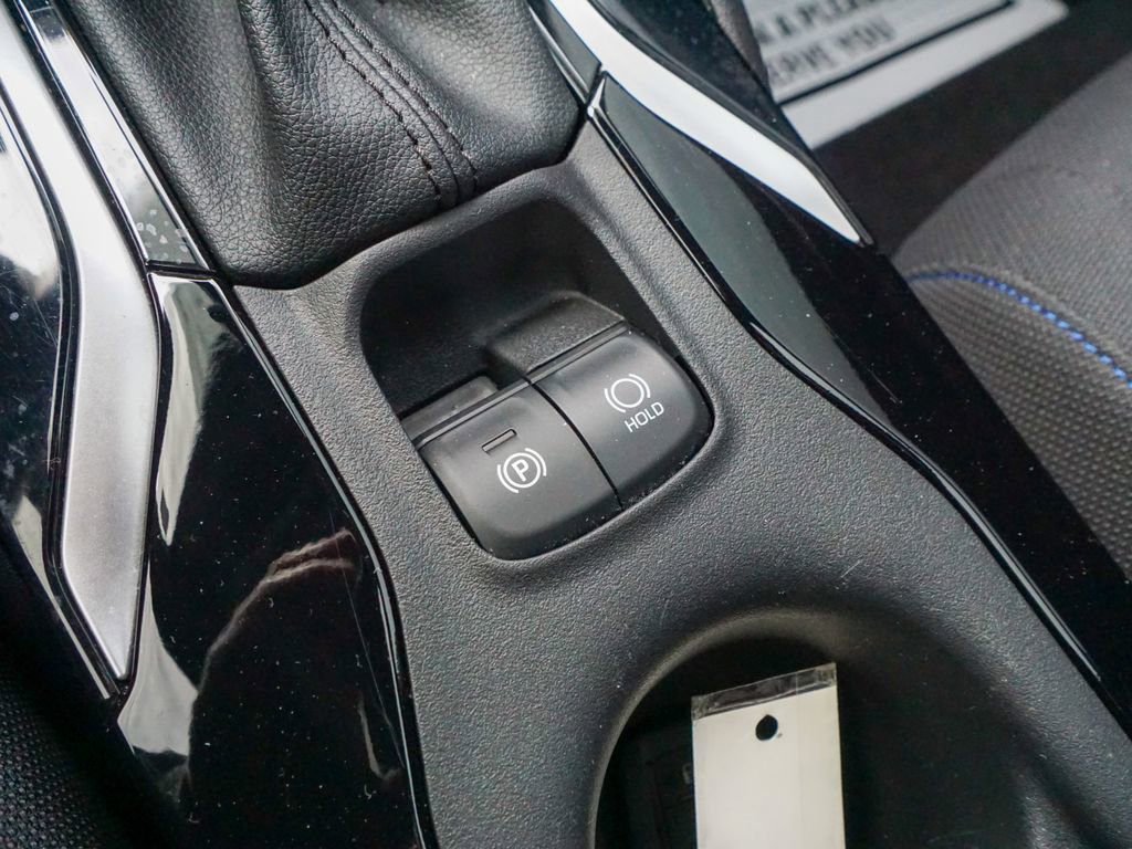 Used 2022 Toyota Corolla SE w/ SE Premium Package image 25