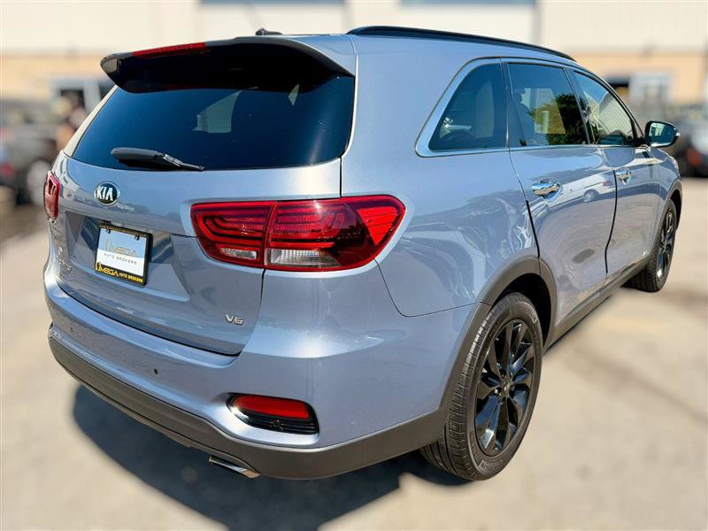 Used 2020 Kia Sorento S AWD/4WD image 4