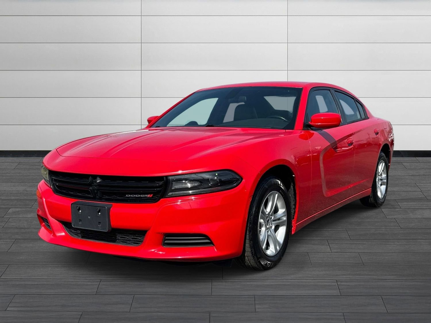 Used 2019 Dodge Charger SXT w/ Leather Interior Group image 8
