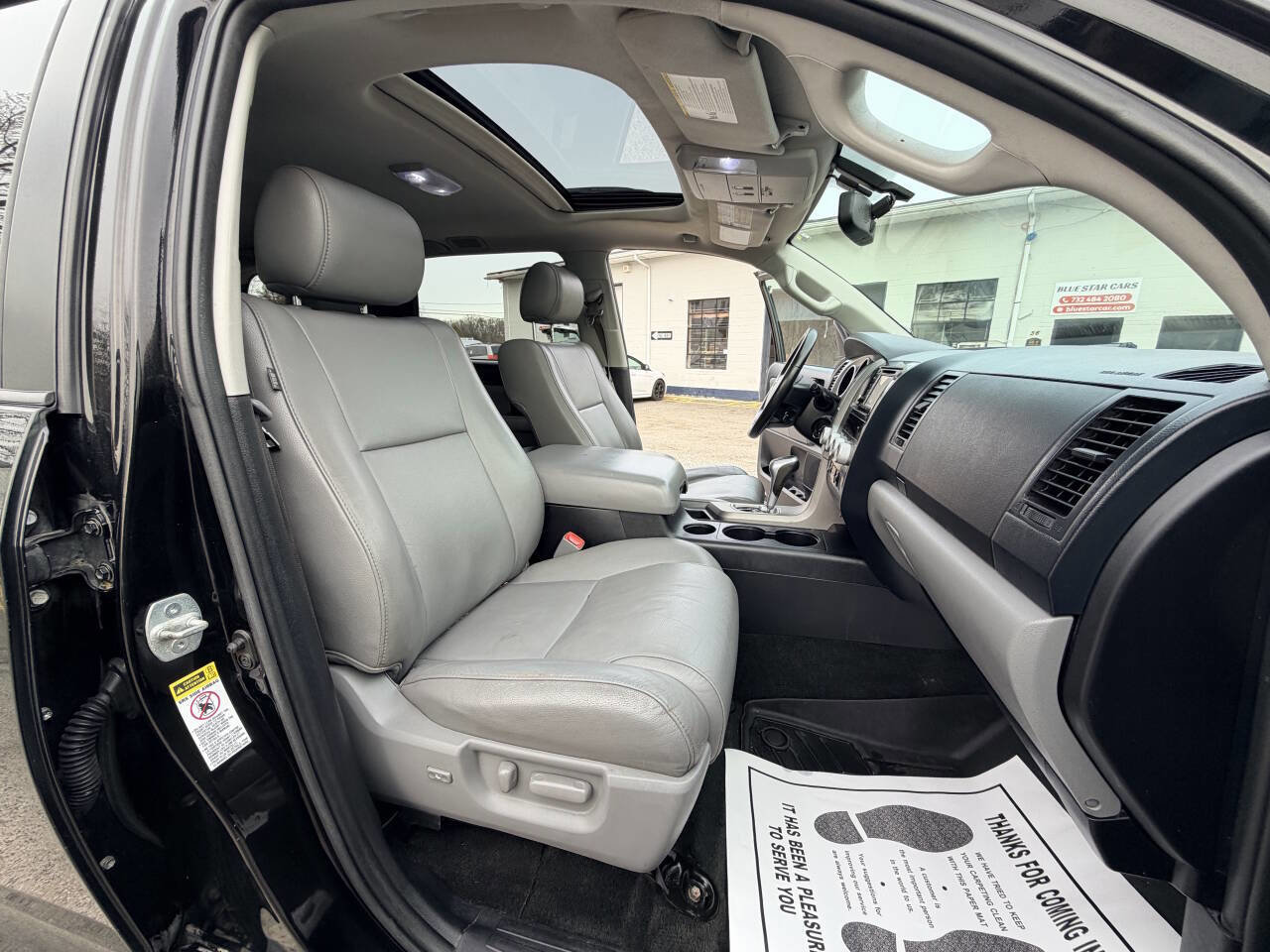 Used 2013 Toyota Sequoia SR5 w/ Premium Pkg image 36