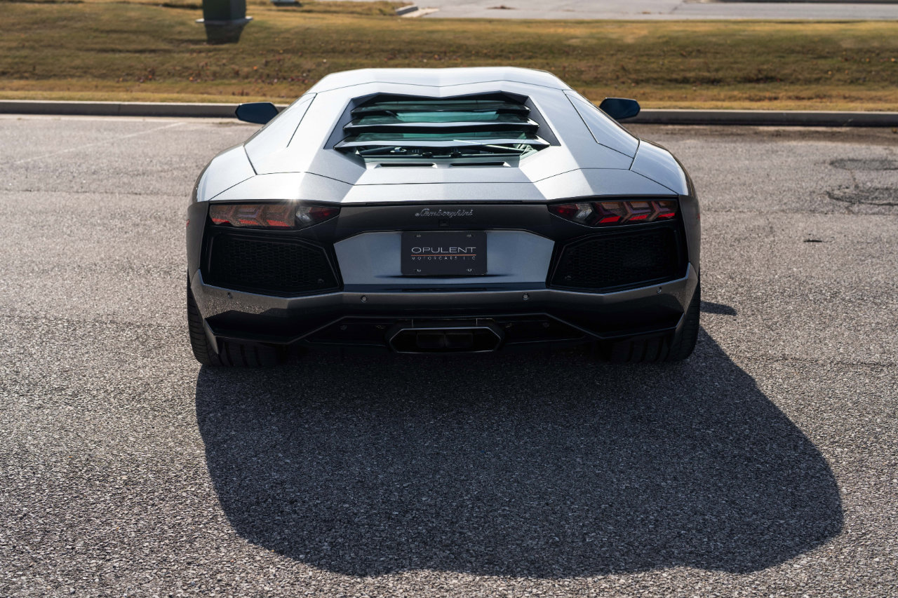 Used 2014 Lamborghini Aventador LP 700-4 image 6
