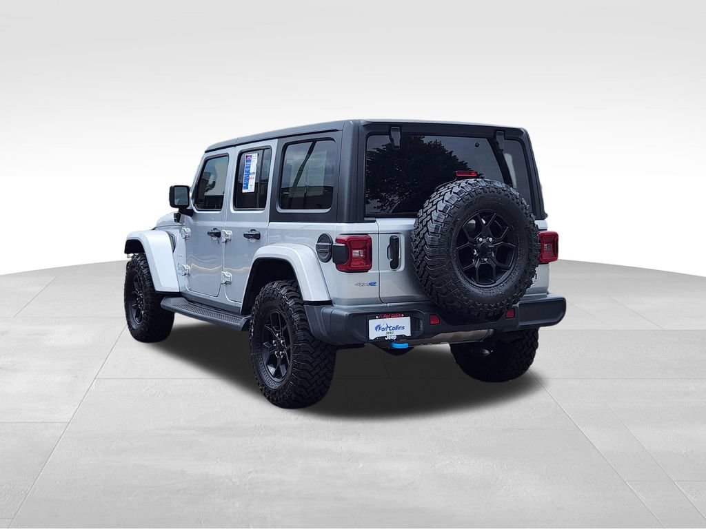 Used 2022 Jeep Wrangler Unlimited Sahara w/ Cold Weather Group AWD/4WD image 6