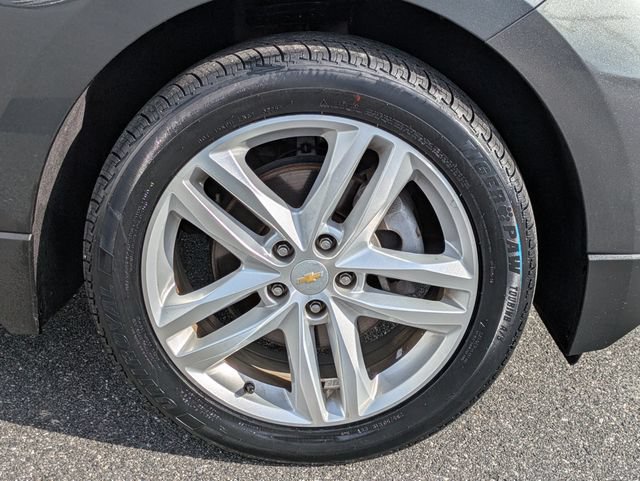 Used 2020 Chevrolet Equinox Premier FWD image 11