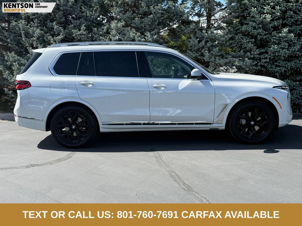 Used 2025 BMW X7 xDrive40i AWD/4WD image 10