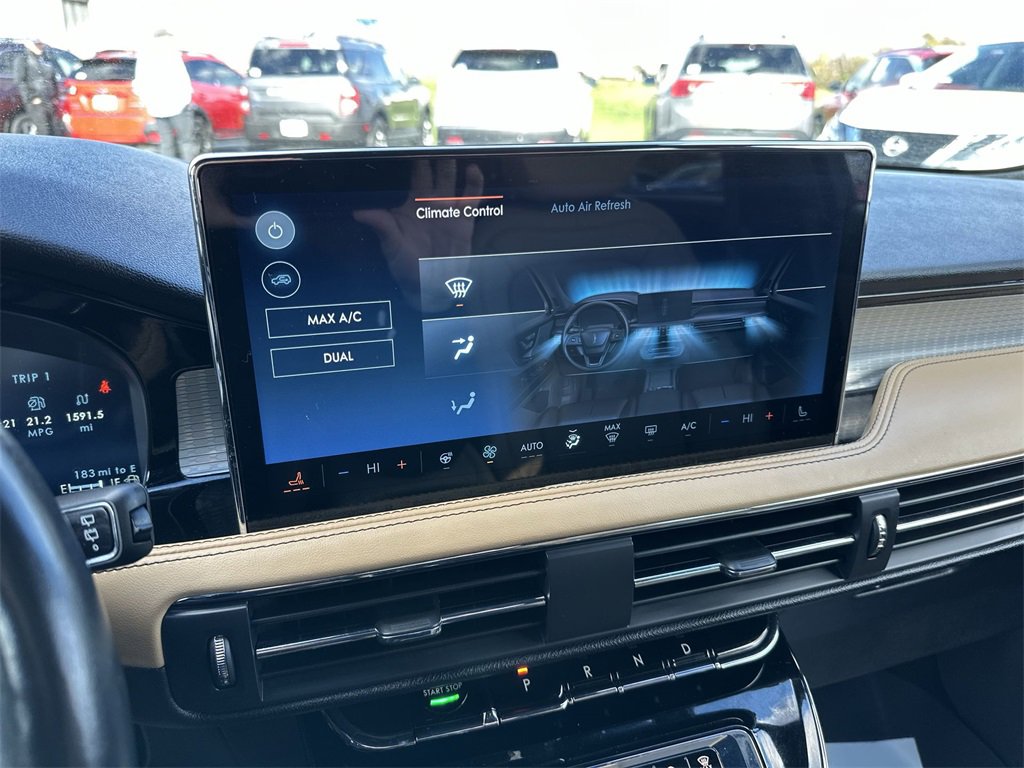 Used 2023 Lincoln Corsair Reserve w/ Equipment Group 202A image 19