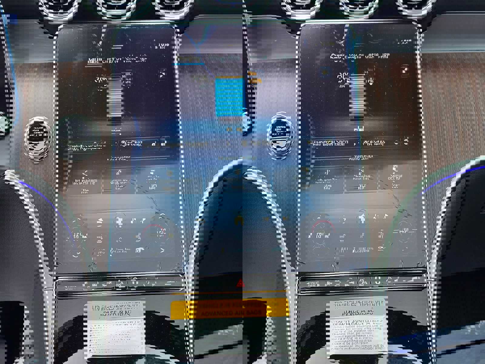 Used 2025 Mercedes-Benz GLC 350e 4MATIC image 29