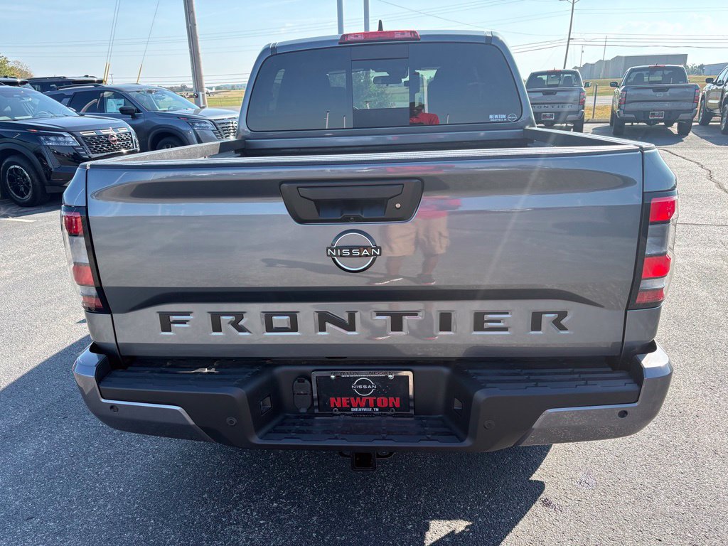 New 2027 Nissan Frontier SV w/ SV Convenience Package RWD image 5