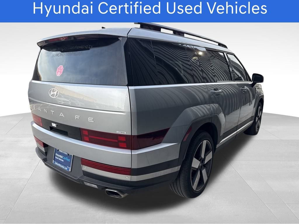 Used 2024 Hyundai Santa Fe Limited image 3