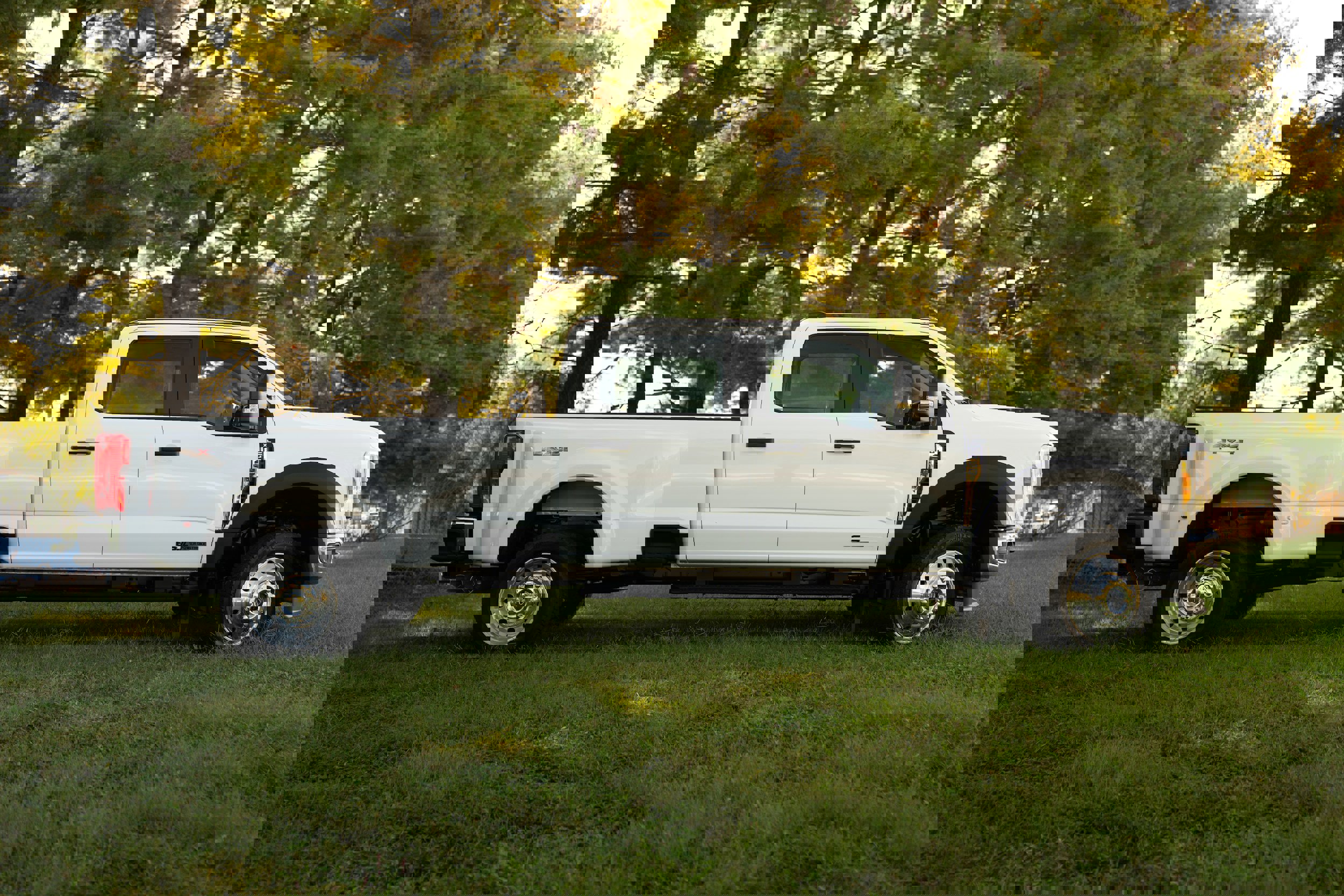 New 2025 Ford F450 XL w/ XL Chrome Package image 4