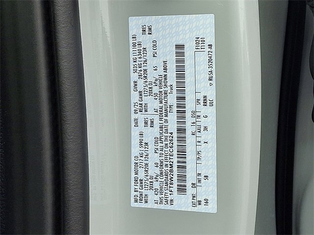 New 2026 Ford F250 Lariat w/ Black Appearance Package image 18