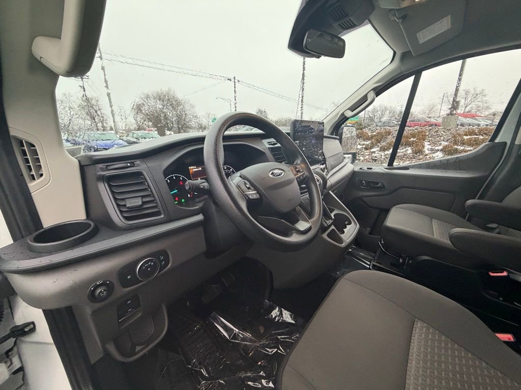 Used 2023 Ford Transit 350 XLT image 10