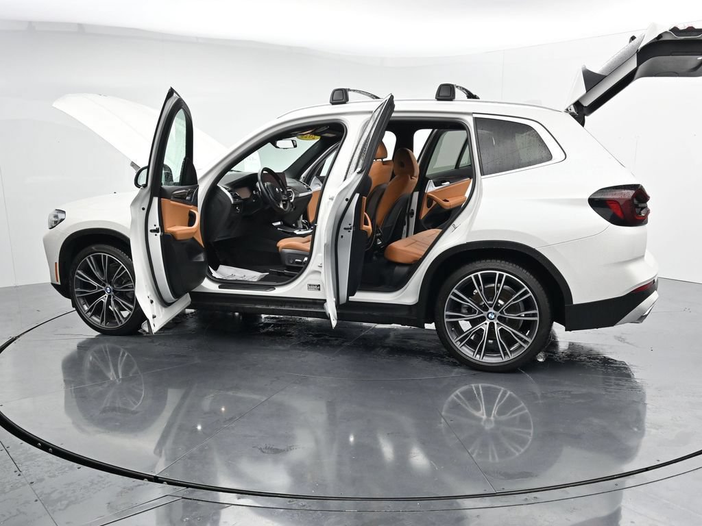 Used 2022 BMW X3 xDrive30i w/ Premium Package AWD/4WD image 39