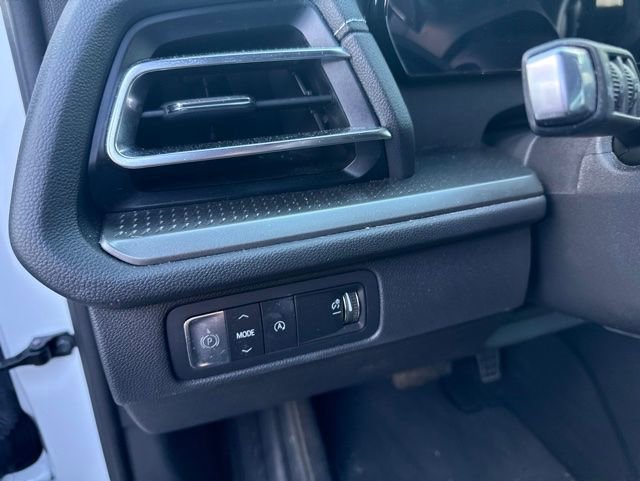 Used 2024 Chevrolet Traverse LS w/ Midnight/Sport Edition FWD image 11
