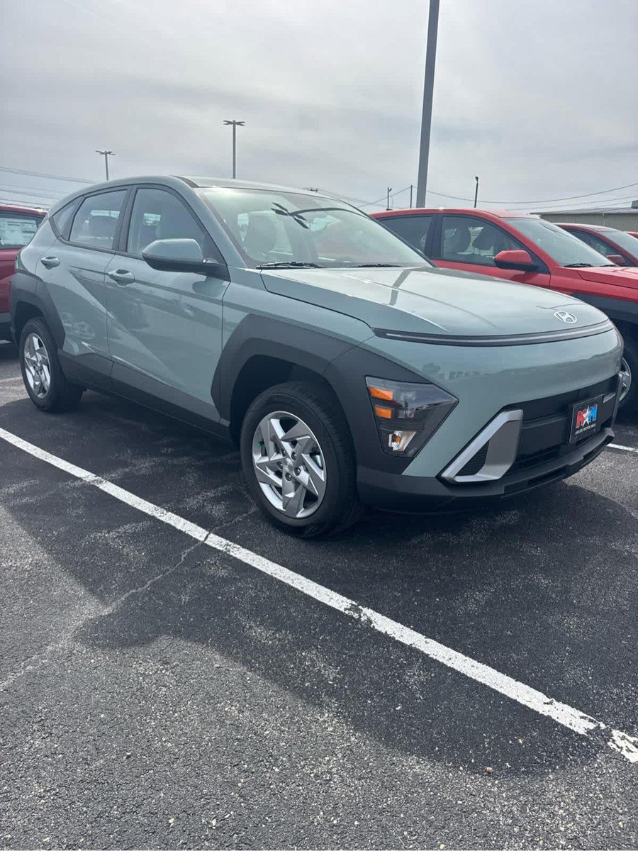 New 2027 Hyundai Kona SE AWD/4WD image 14