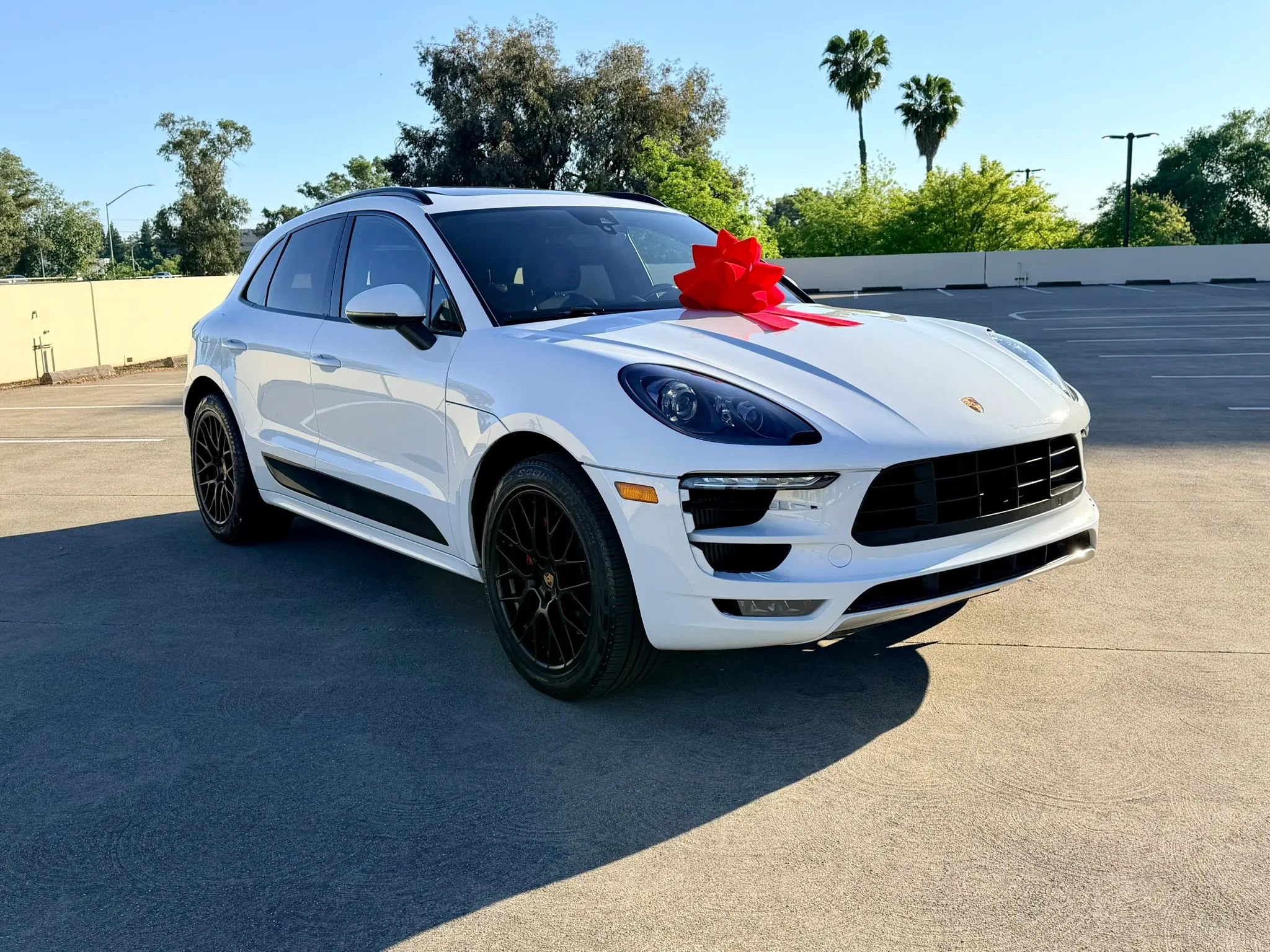 Used 2017 Porsche Macan GTS AWD/4WD image 11