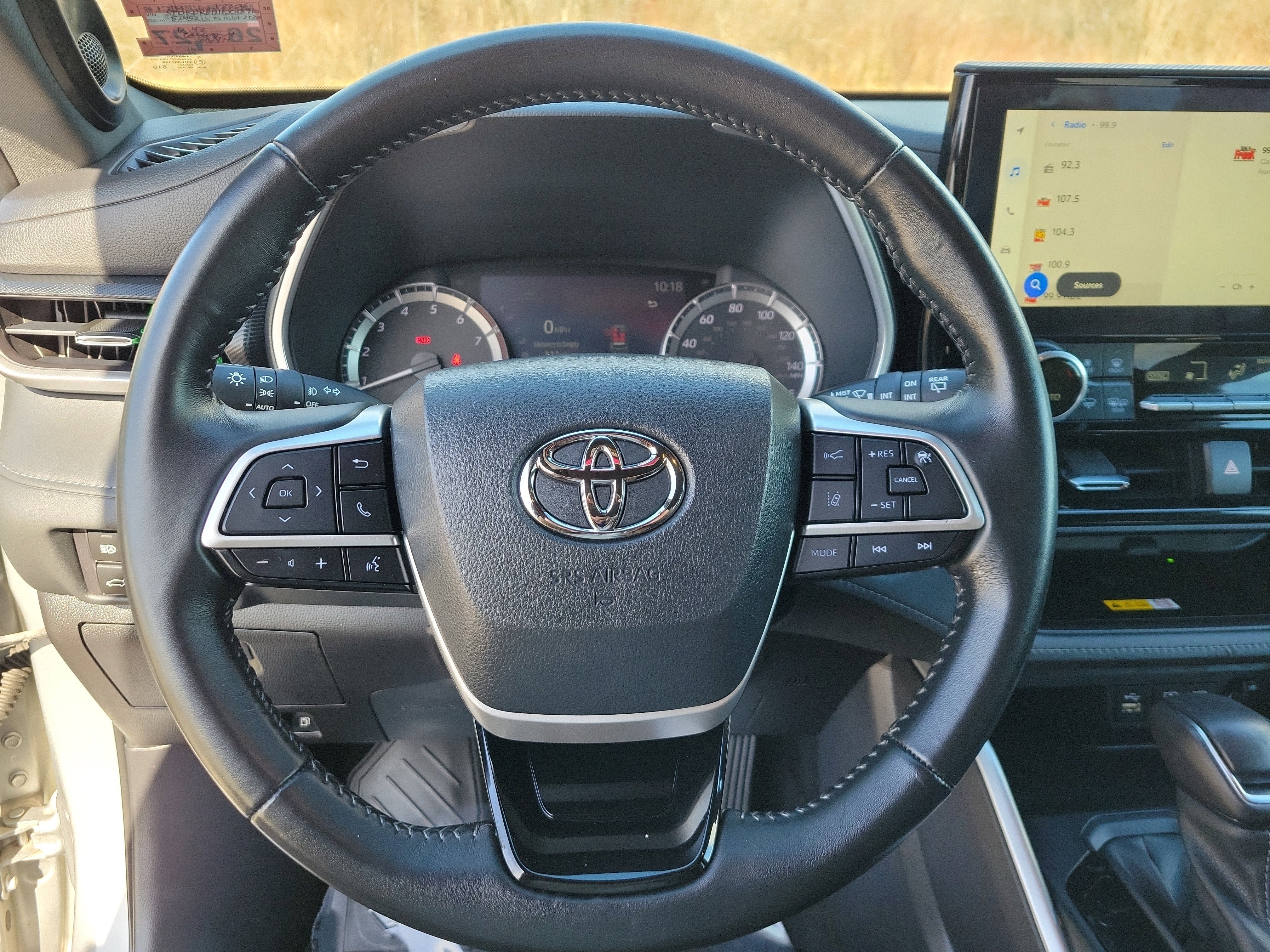 Used 2023 Toyota Highlander XSE image 22