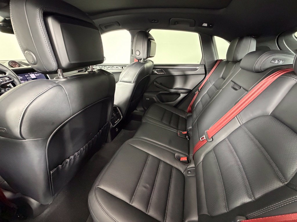 Certified 2023 Porsche Macan GTS AWD/4WD image 39