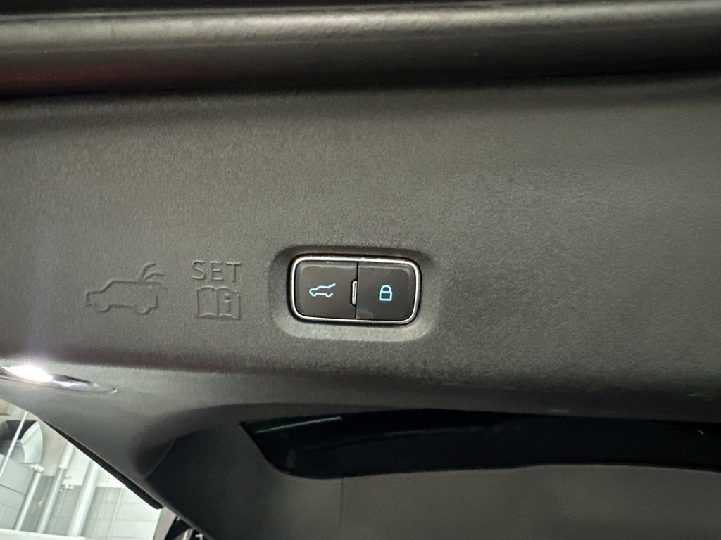 Used 2026 Ford Expedition Tremor AWD/4WD image 39