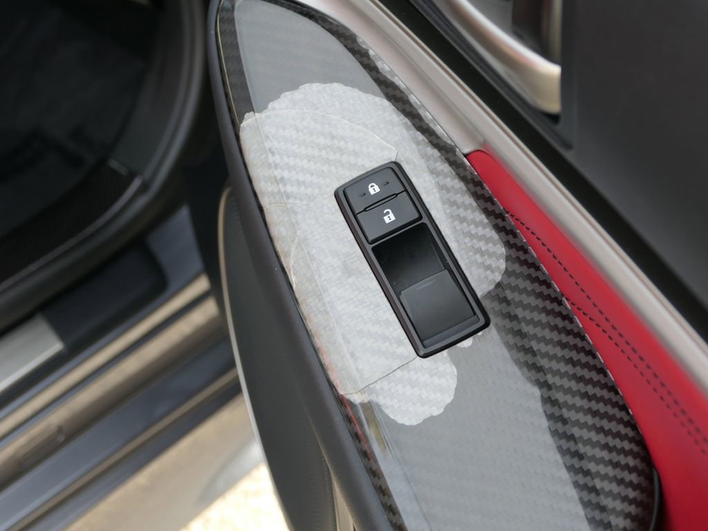 Used 2015 Lexus RC F w/ Performance Package image 22