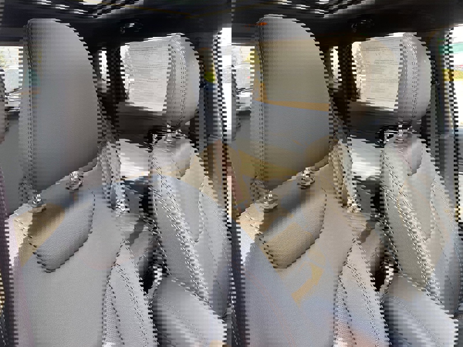 New 2024 Jeep Compass Limited w/ Elite Group image 18