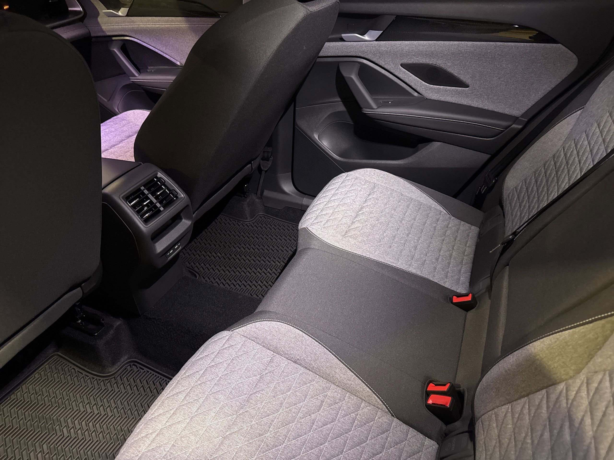 New 2025 Volkswagen Tiguan S FWD image 21