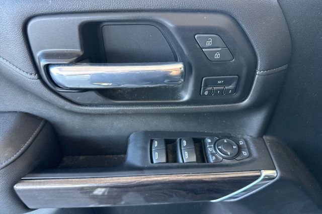Used 2022 Chevrolet Silverado 2500 LTZ AWD/4WD image 11