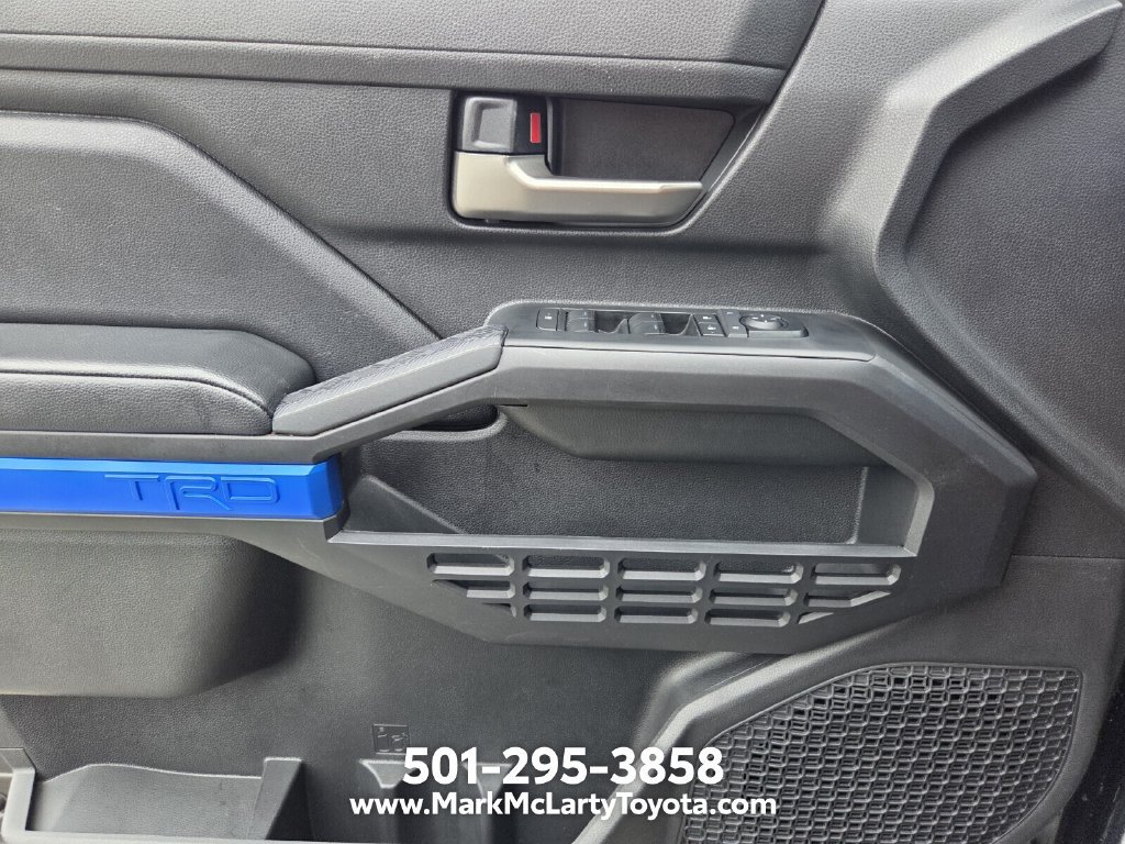 Used 2025 Toyota Tacoma TRD Off-Road AWD/4WD image 26