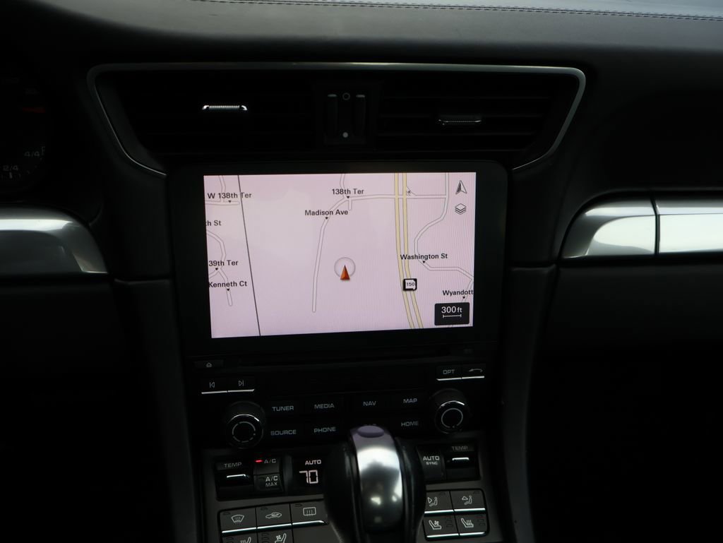 Used 2017 Porsche 911 Carrera 4S image 20