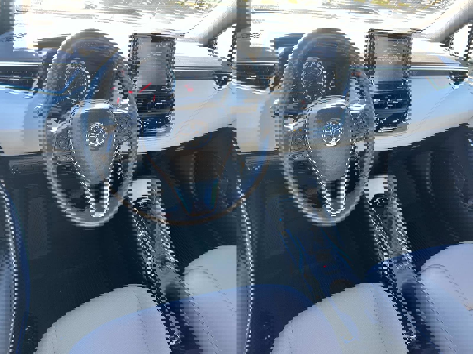 Used 2022 Toyota Corolla SE image 22