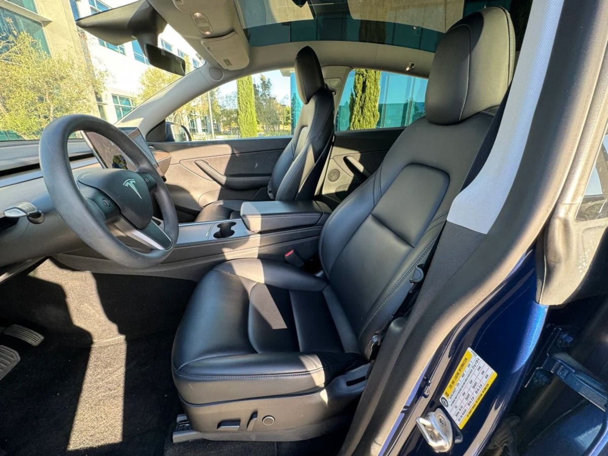 Used 2023 Tesla Model Y Long Range AWD/4WD image 11
