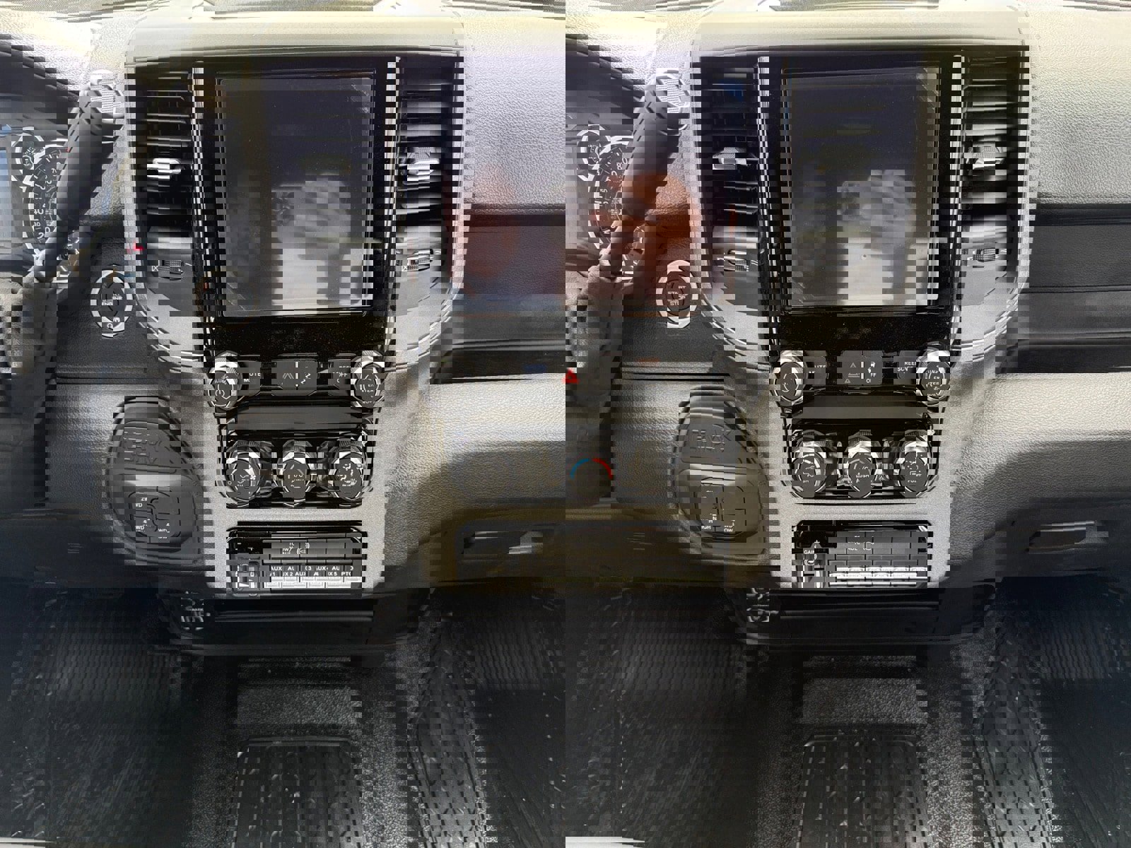 New 2026 RAM 5500 4x4 Crew Cab image 11