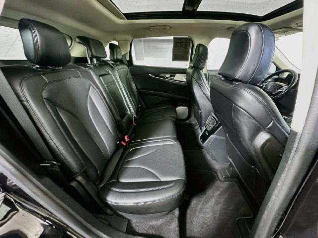 Certified 2023 Lincoln Nautilus Reserve w/ Equipment Group 202A AWD/4WD image 32