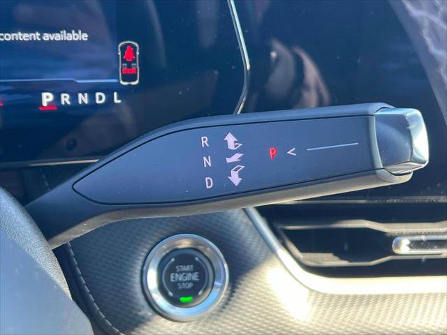 Used 2026 Chevrolet Equinox LT image 24