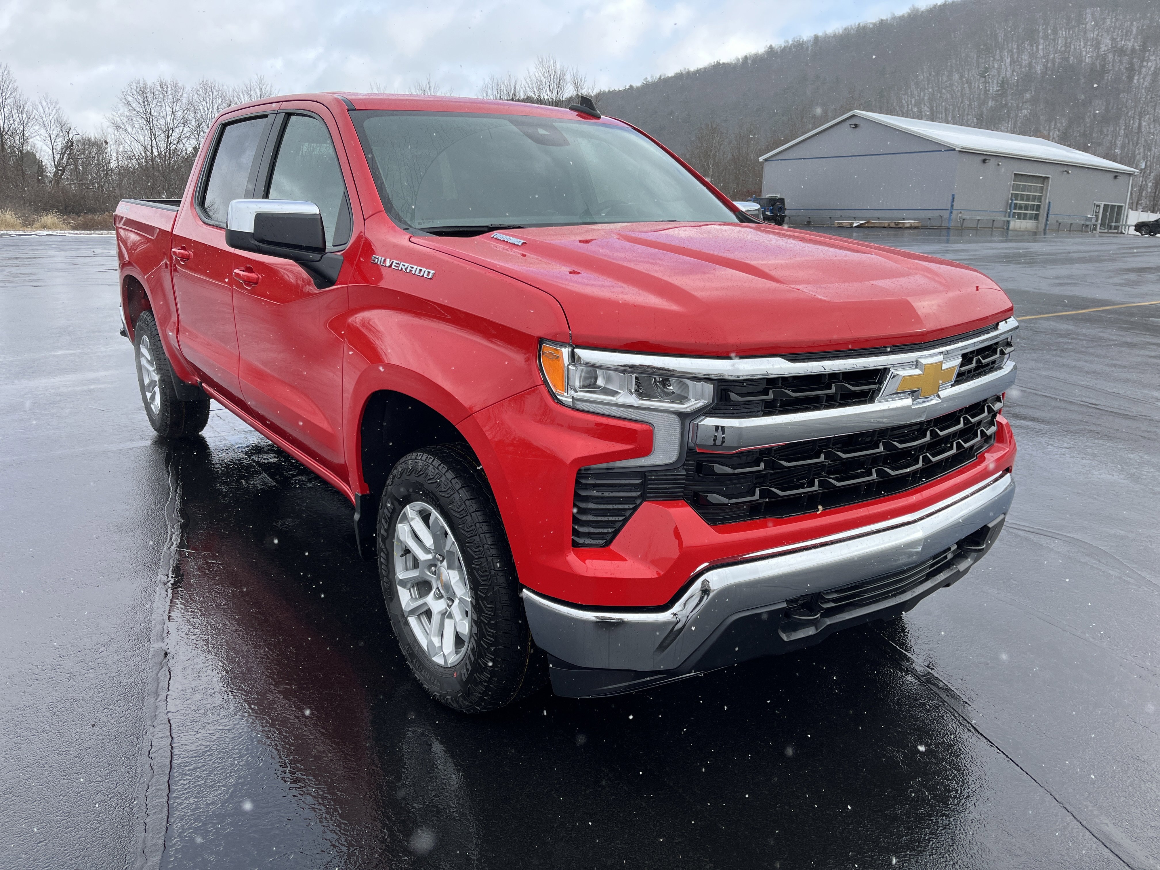 New 2026 Chevrolet Silverado 1500 LT image 3
