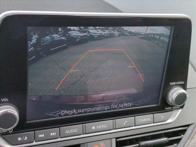 Used 2024 Nissan Altima 2.5 SV FWD image 13