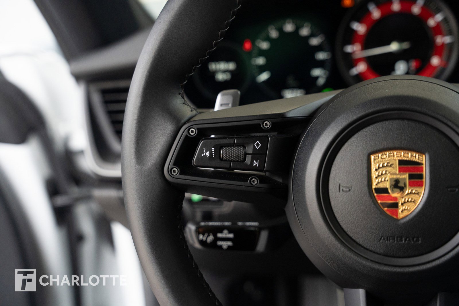 Used 2021 Porsche 911 Carrera S image 25