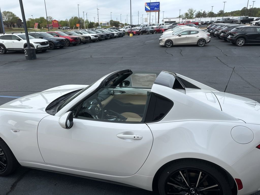New 2026 MAZDA MX-5 Miata RF Grand Touring image 28