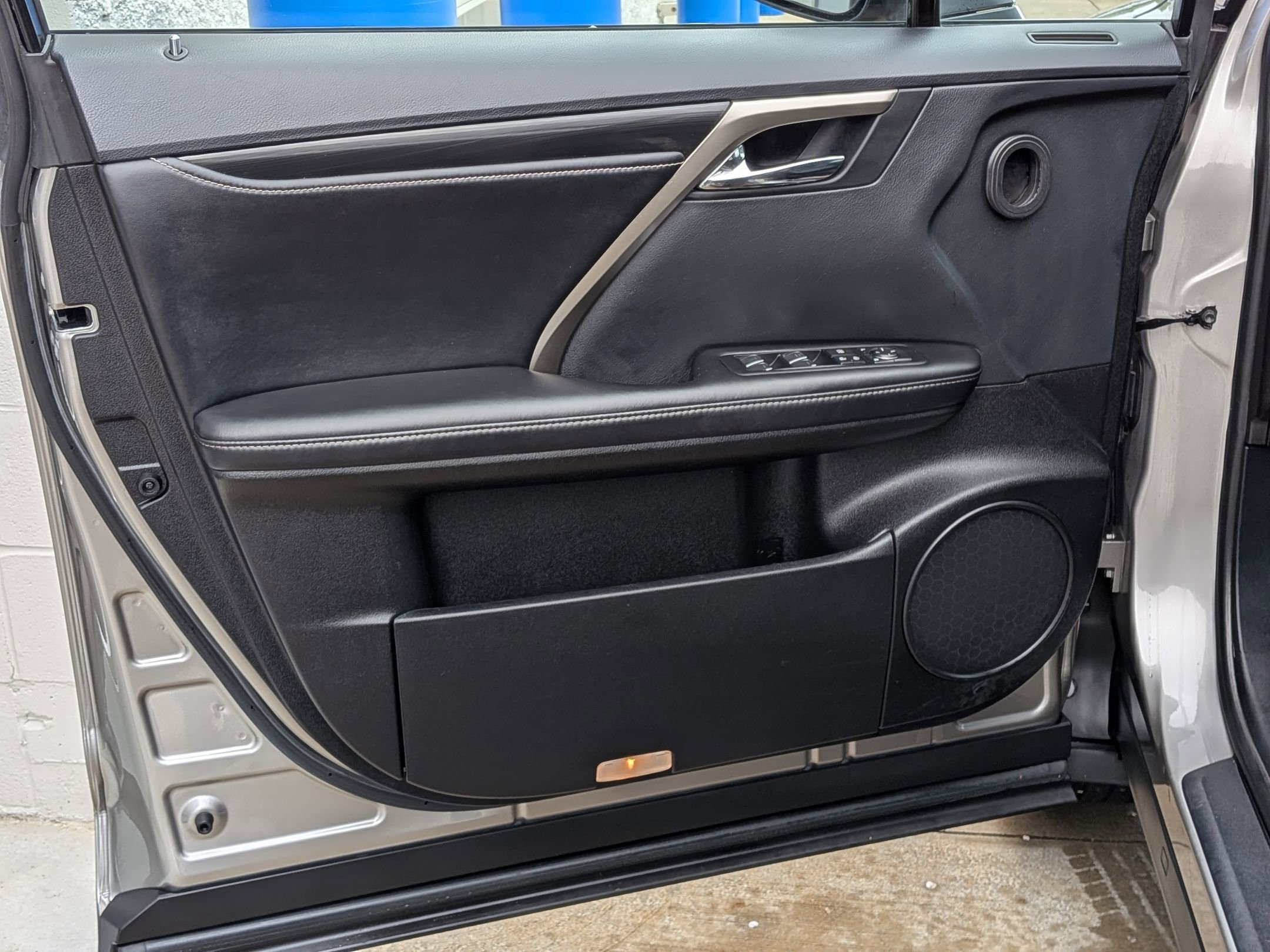 Used 2018 Lexus RX 350 FWD w/ Accessory Package image 12