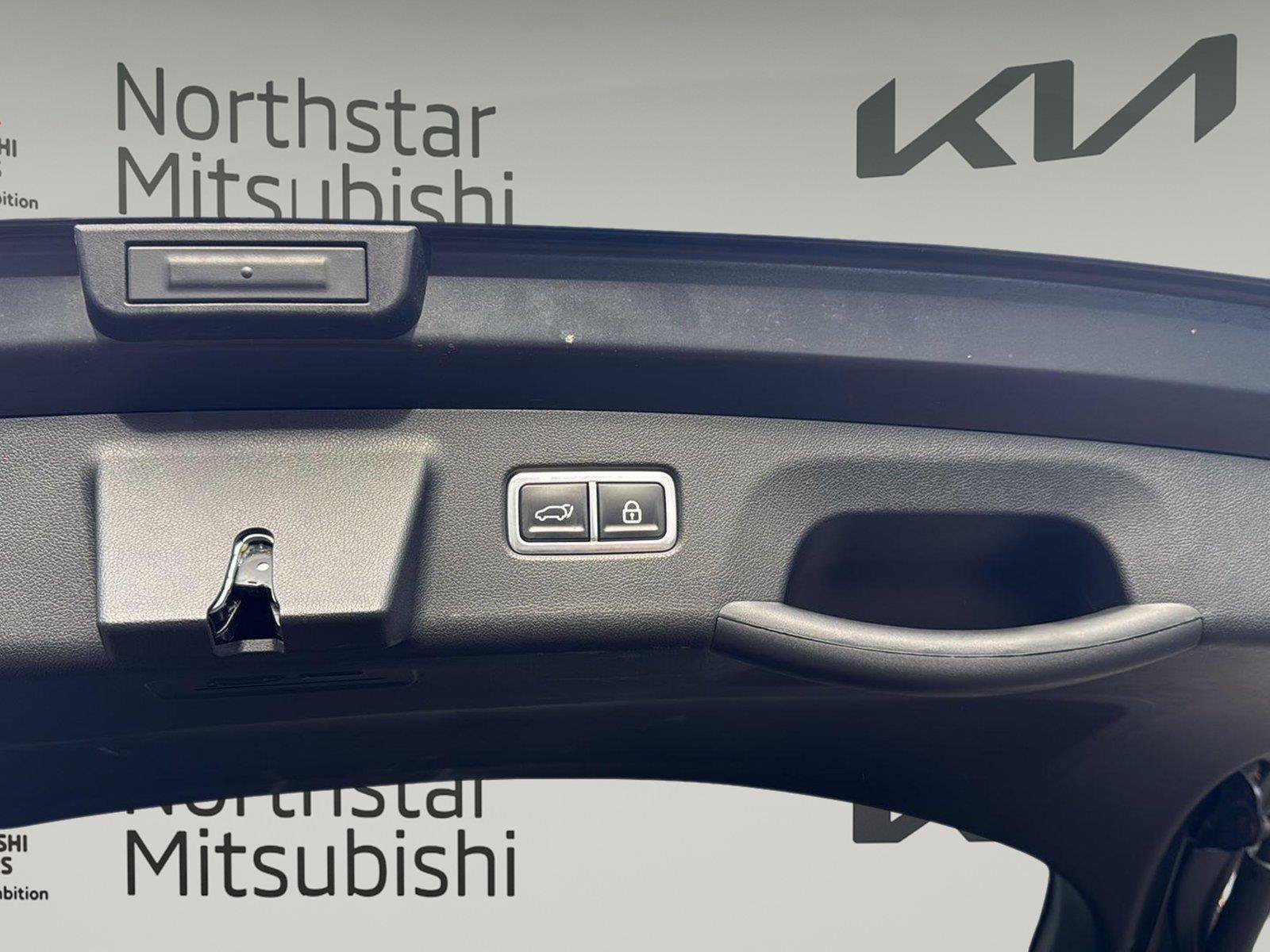 Used 2023 Kia Sorento SX AWD/4WD image 29